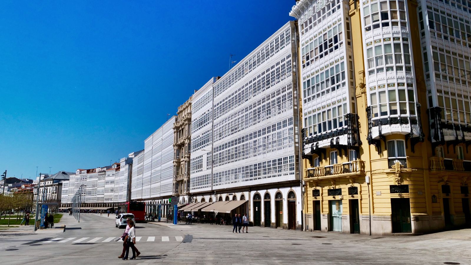 A Coruña — destino de tipo urbano
