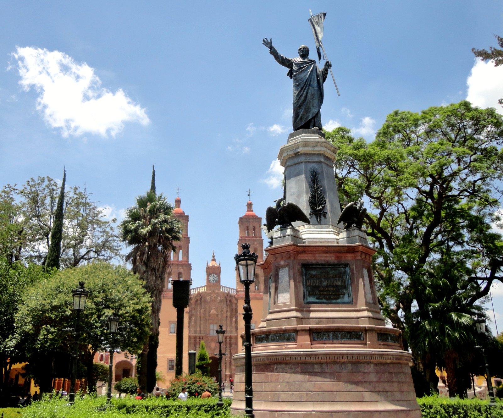 Dolores Hidalgo — destino de tipo colonial