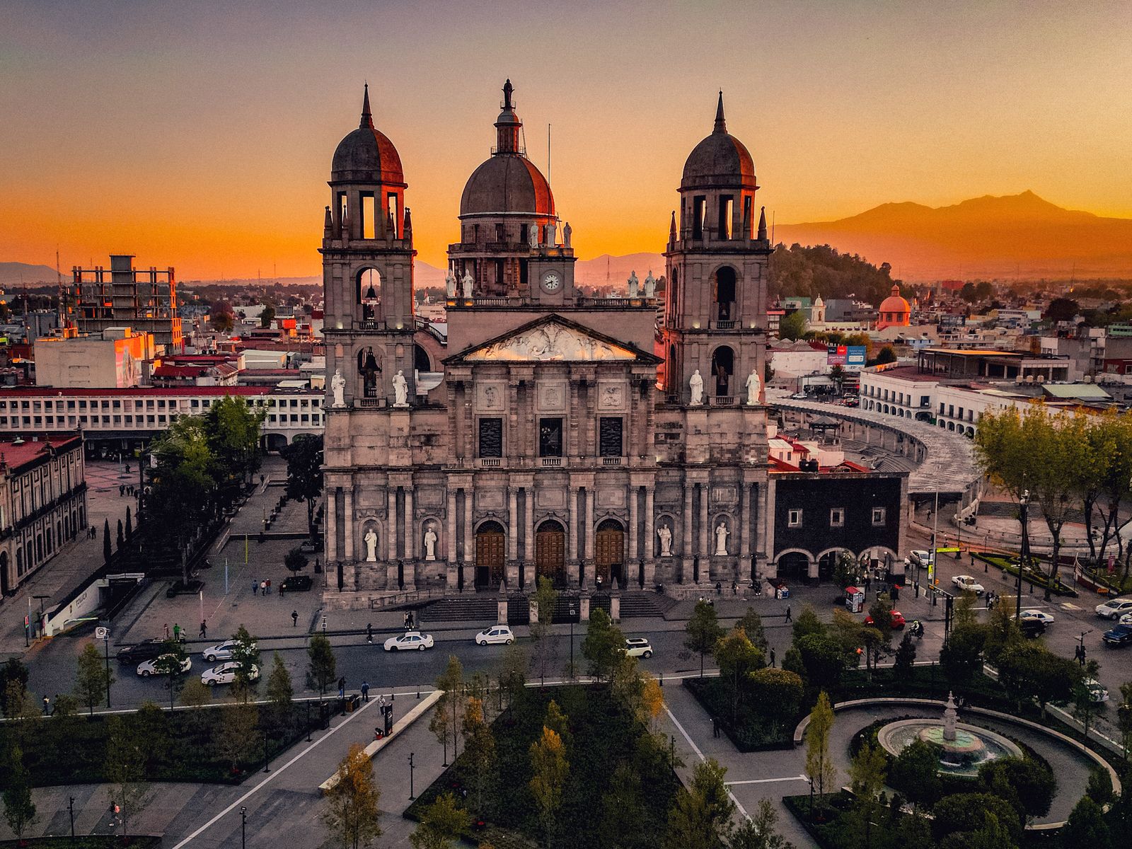 Toluca — destino de tipo urbano
